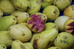 2ter Marktbesuch - mit kurzem Frühstücks-Streetfood-Stop 2ter Marktbesuch - mit kurzem Frühstücks-Streetfood-Stop