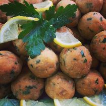 Türkische Linsenbällchen