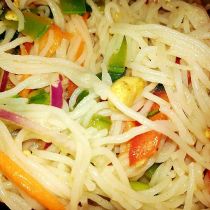 Vietnamesischer Reisnudelsalat Vietnamesischer Reisnudelsalat