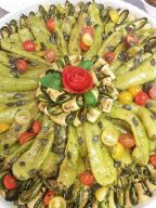 Zuchini-Paprika mit Knusperkapern Zuchini-Paprika mit Knusperkapern